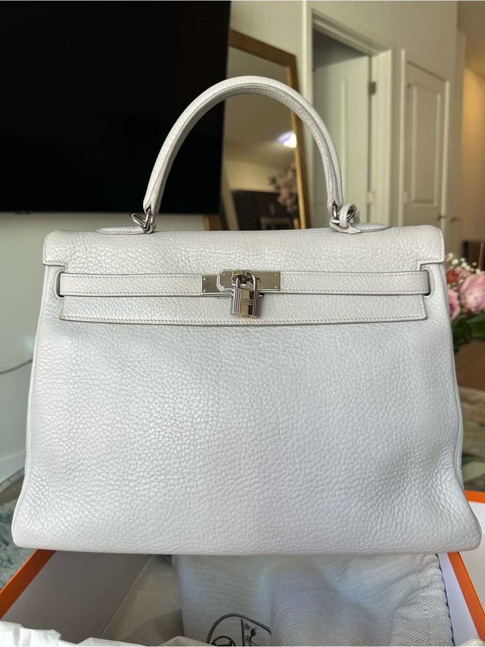 HERMES KELLY 35 Light Gray Top-Handle Leather Bag with PALLADIUM Hardware Bag